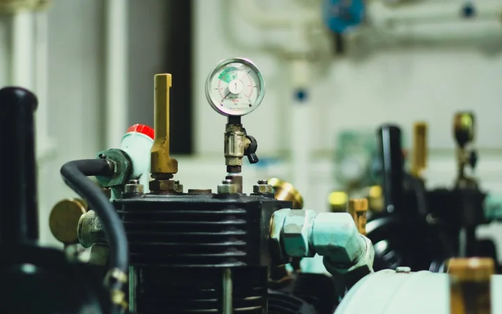 Air Pump Sizing by Tank Depth